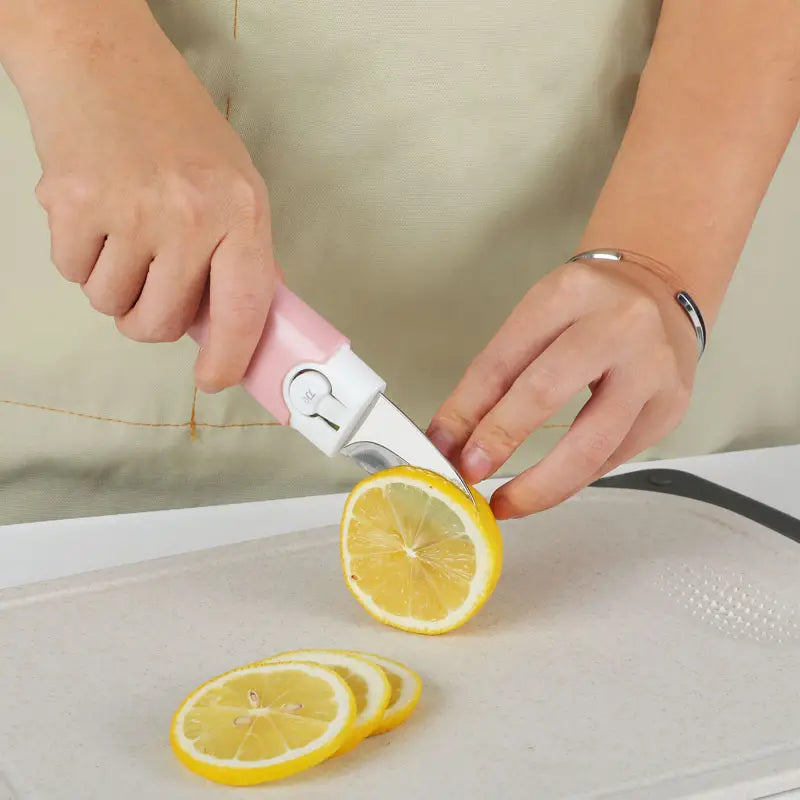 2-in-1 Outdoor Fruit & Peeling Knife - Portable Tool